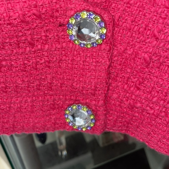 Crop pink coat with two diamonds buttons - Picture 2 of 3